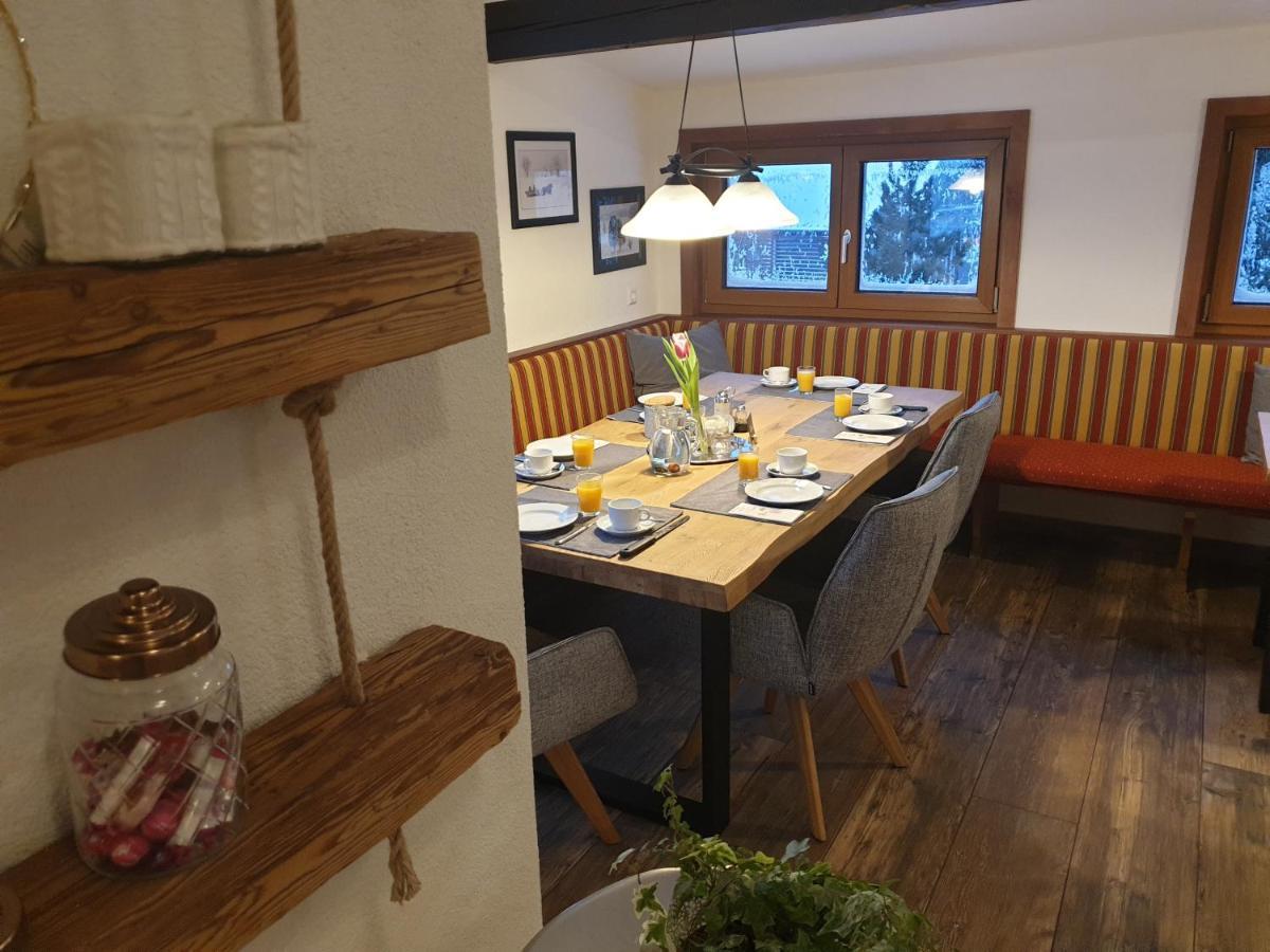 Bergfuehrerhaus Bed & Breakfast Ramsau am Dachstein Exterior photo