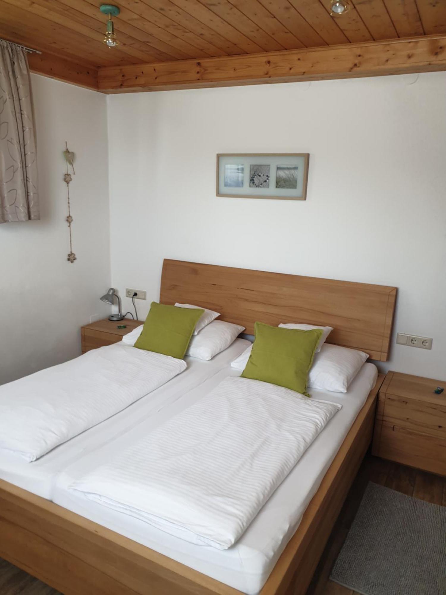 Bergfuehrerhaus Bed & Breakfast Ramsau am Dachstein Exterior photo