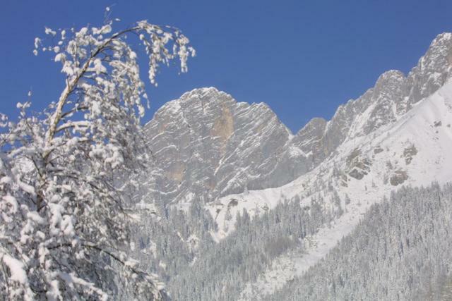 Bergfuehrerhaus Bed & Breakfast Ramsau am Dachstein Exterior photo